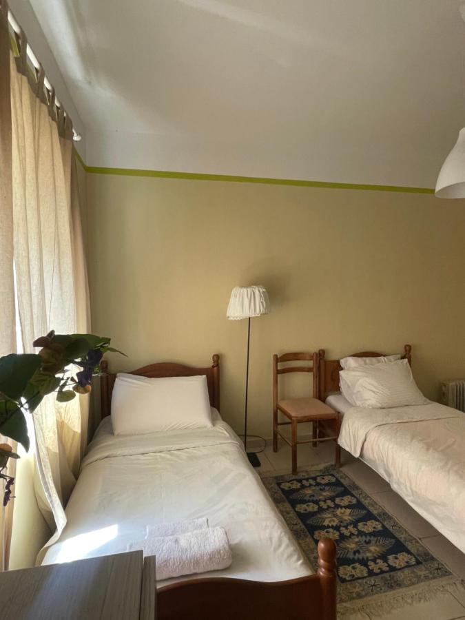 Panoramic View Apartment Permet Exterior photo